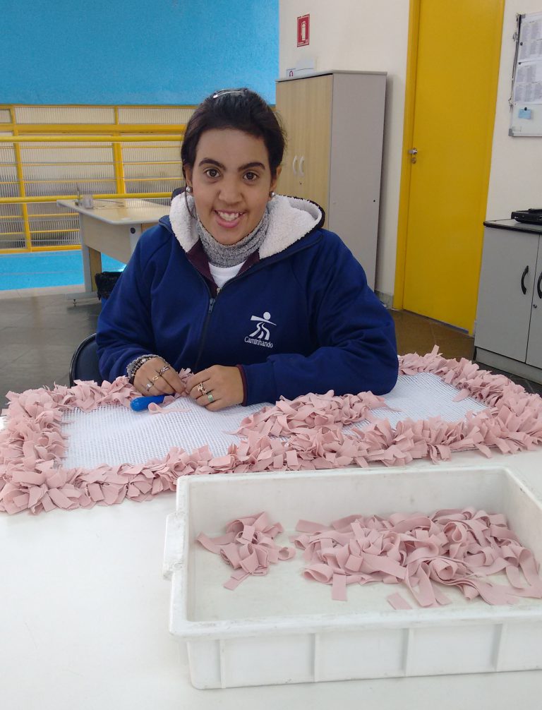 Projeto Gaivota do Caminhando para Jovens com Deficiência Projeto Gaivota do Caminhando para Jovens com Deficiência